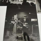THE BEATLES- PHOTOGRAPHS 1: "Recording in Paris", großformatige S/W Fotos auf Fotopapier, Paris Januar 1964 - Foto 6