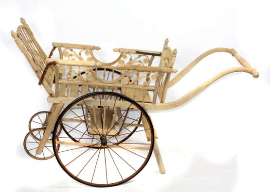 Doppelsitzer Kinderwagen um 1900 - photo 1