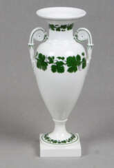 Meissen Amphoren Vase *Weinlaub*