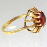 Ring mit rubinfarbenem Besatz - Gelbgold 585 - Foto 2