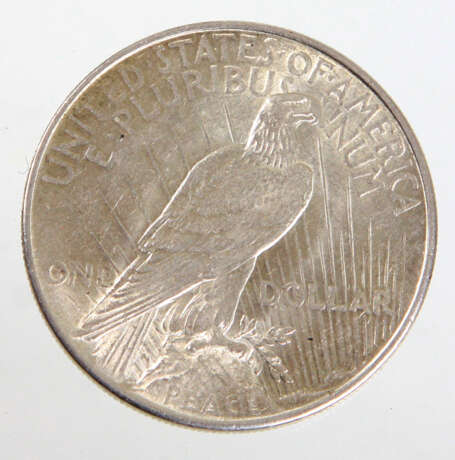 One Peace Dollar USA 1922 - photo 2