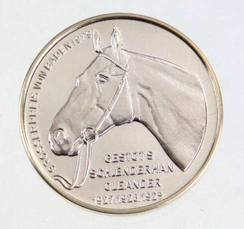 Feinsilber Medaille Pferdesport 1979 - photo 1