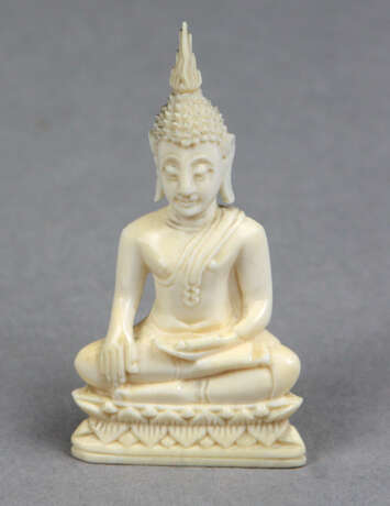 Buddha - photo 1