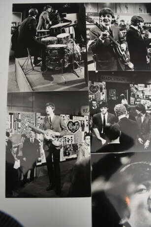 THE BEATLES- PHOTOGRAPHS 5: "Ready Steady Go", SW-Abzüge auf Fotopapier, 1964 - Foto 2