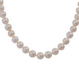 Perlenkette aus feinen Akoyazuchtperlen, - Foto 2