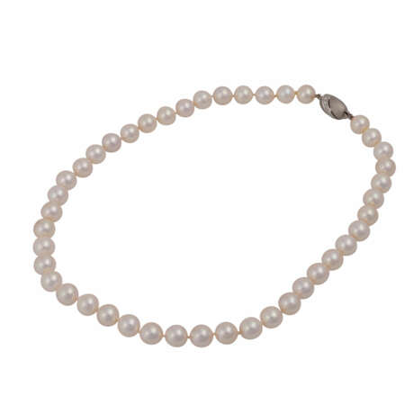 Perlenkette aus feinen Akoyazuchtperlen, - Foto 3