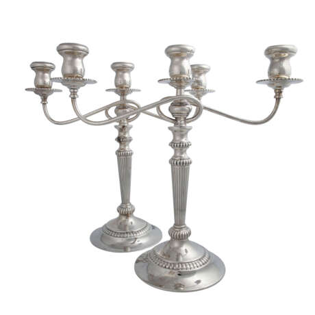 MEXIKO Paar 3-flammige Kerzenleuchter, 925 Silber, 20. Jahrhundert. - photo 1