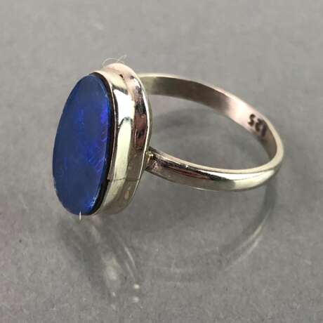 Ring mit Opal, in Silber. - Foto 1