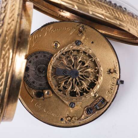 Карманные часы с бриллиантами и расписной эмалью - фото 6