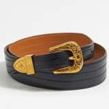 Hermès. Ledergürtel mit goldener Schnalle - photo 1