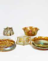 Konvolut von 5 Schalen mit irisierenden Dekoren