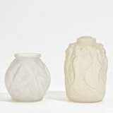 Different Origin. Vase mit geometrischem Dekor und Vase mit Figurenfries - photo 2
