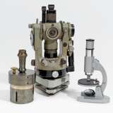 Kleines Mikroskop, Winkeltrommel und Winkelmessinstrument - photo 1