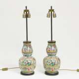 Paar Vasen als Lampen montiert - фото 1