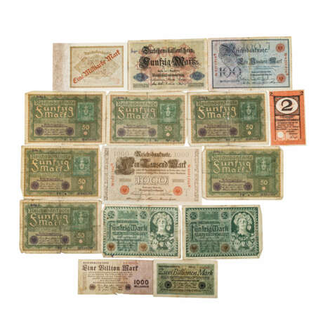 Bündel Banknoten, darunter die gesuchten und besseren Reichsbanknoten - photo 1