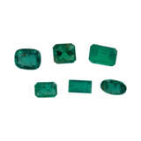 Konvolut 6 grüne Steine ca. 4,6 ct, - фото 1