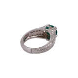 Ring mit Smaragd ca. 1,10 ct, - Foto 3