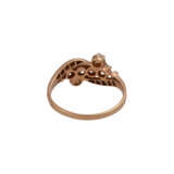 Ring im antiken Stil mit 6 kleinen Opalcabochons und 10 Brillanten, - photo 4