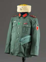 Uniformjacke eines Hauptman