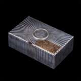 Русская сигарная коробка с монетой Екатерины 2 - фото 1