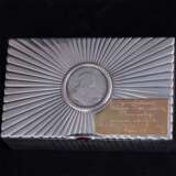 Русская сигарная коробка с монетой Екатерины 2 - Foto 2