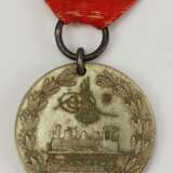 Türkei: Medaille zur Erinnerung an die Errichtung der Hedschas-Bahn, in Silber. - Foto 1