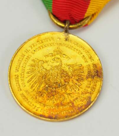 Türkei: Medaille zur Erinnerung an den Besuch Kaiser Wilhelm II., 1889 in Konstantinopel, in Gold. - photo 2