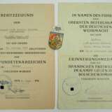 Urkundenpaar für einen Leutnant der Spanischen Freiwilligen Legion. - Foto 1
