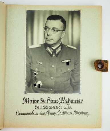 Erinnerungsalbum an den Kommandeur der I./ Artillerie-Abteilung 76 (mot.). - photo 1