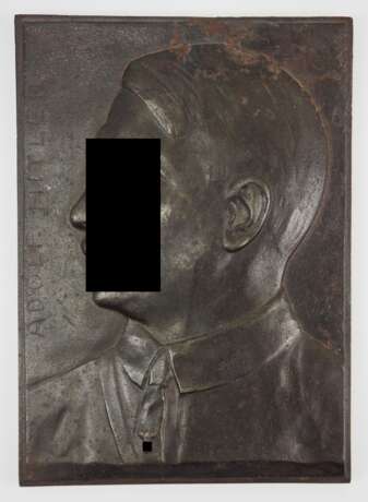 Adolf Hitler Eisenguss Plakette. - photo 1