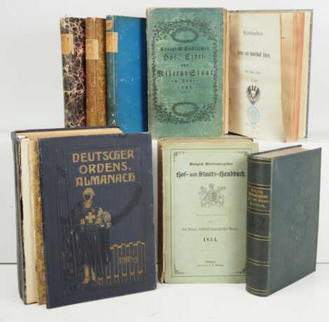 Deutsches Kaiserreich: Lot Hof- und Staatshandbücher. - photo 1