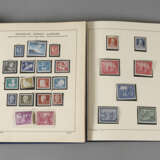 Zwei Briefmarkenalben OPD, BZ und EG, DDR - Foto 1