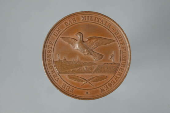 Zwei Medaillen Militär-Brieftaubenwesen - photo 3