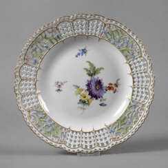 Meissen Durchbruchteller "Blume 3"