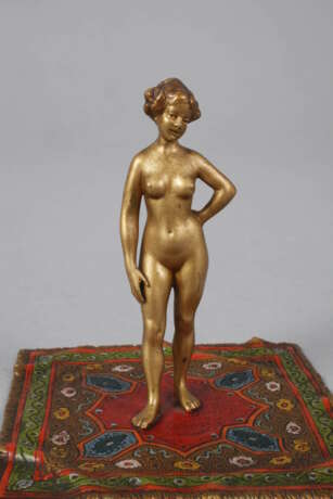 Wiener Bronze, Akt auf Teppich - Foto 3