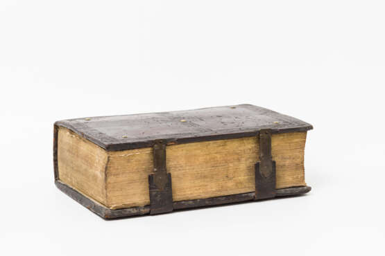 Großformatige Lutherbibel, Anfang 18. Jahrhundert - - фото 3
