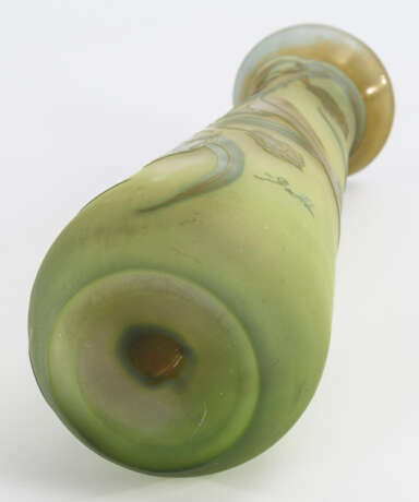 Jugendstil-Vase mit Eukalyptusdekor - фото 3