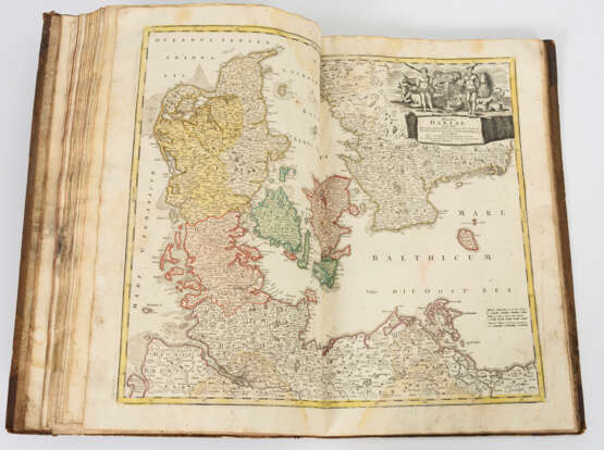 Homann - Atlas mit 27 doppelseitigen Landkarten - фото 2