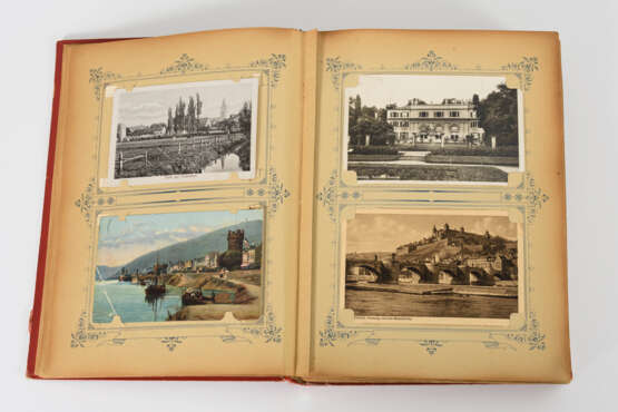 Postkartenalbum mit ca. 200 Ansichtskarten, Westdeutschland, vor 1945 - photo 1
