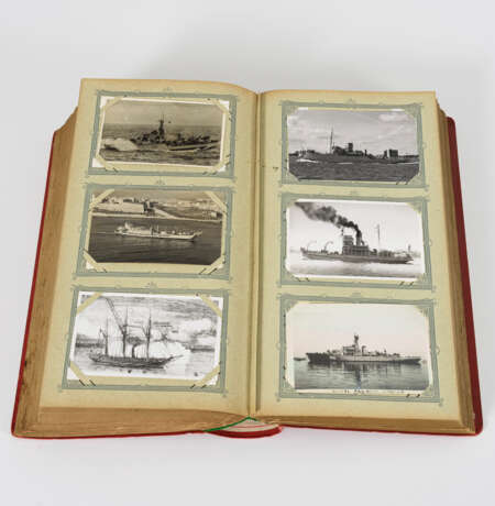 Sehr großes Postkartenalbum mit ca. 600 Ansichtskarten - nur Schiffe - photo 1