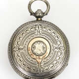 Silberne englische Taschenuhr mit Kette - photo 3