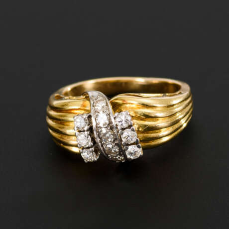 Ring mit Brillanten und Diamanten - Foto 1