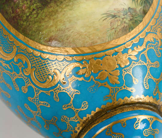 Französische Vase mit Watteaumalerei - Foto 3