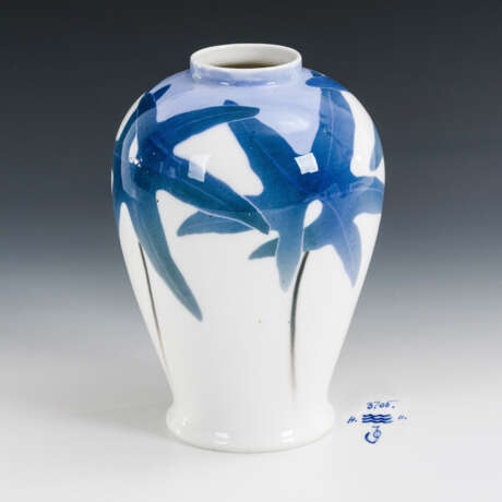 Jugendstil-Vase - photo 1