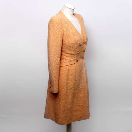 CHANEL VINTAGE charming sheath dress, collection "SCHIFFER", Size 36; - photo 2