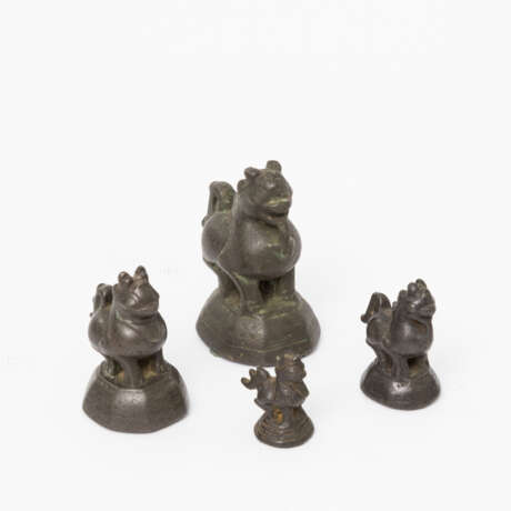Beautiful set of opium scales, and 4 opium weights, - photo 2