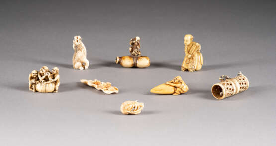 ACHT NETSUKE - photo 1