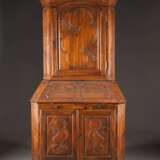 BAROCK-AUFSATZECKSCHRANK - photo 1