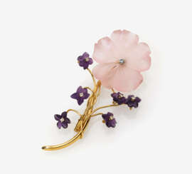 Brosche in Form eines Blütenzweiges mit Amethysten, Rosenquarz und Brillanten
