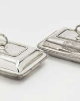 Ein Paar Warmhalteschüsseln